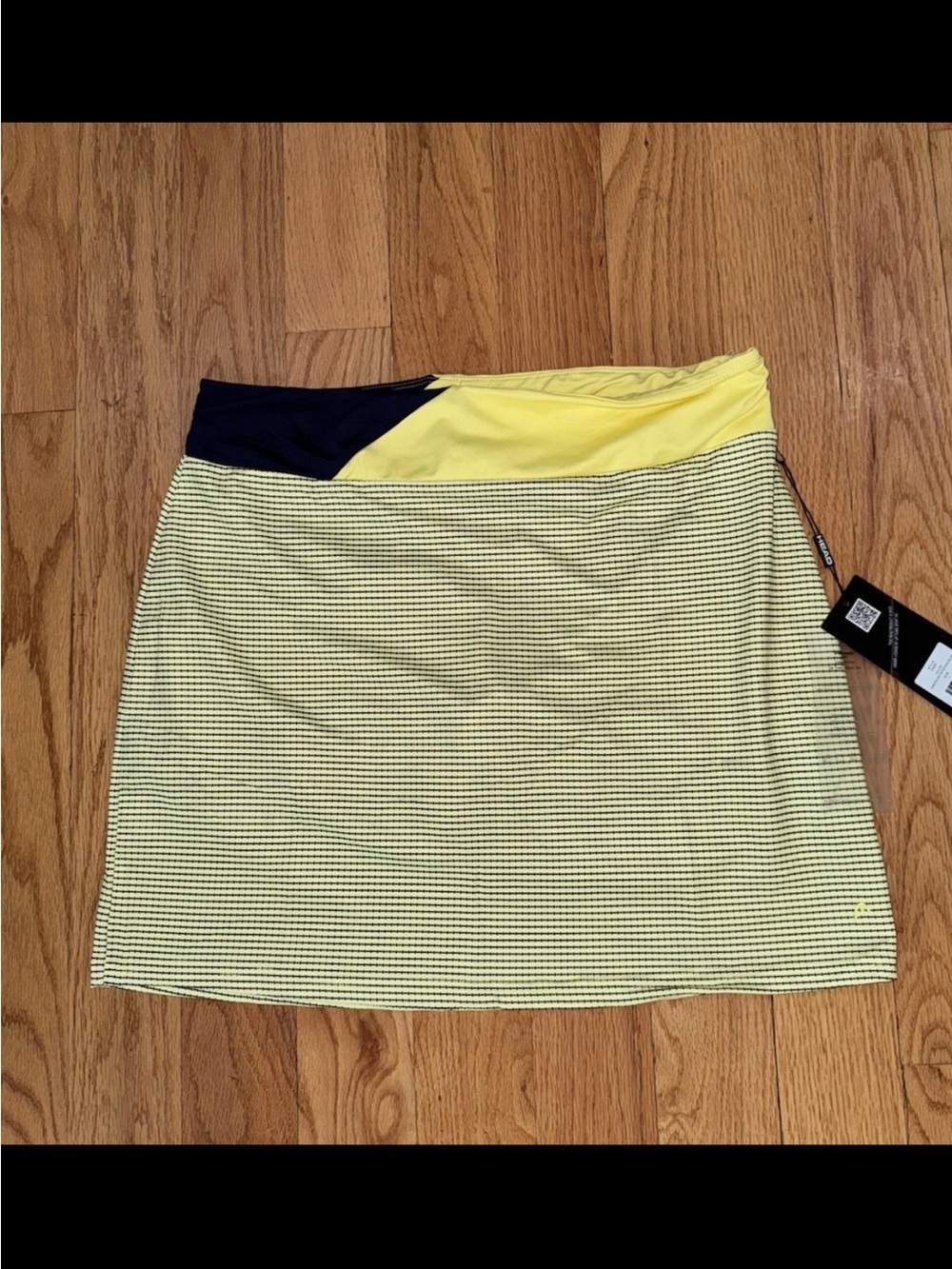 HEAD golf yellow and navy blue tennis skirt